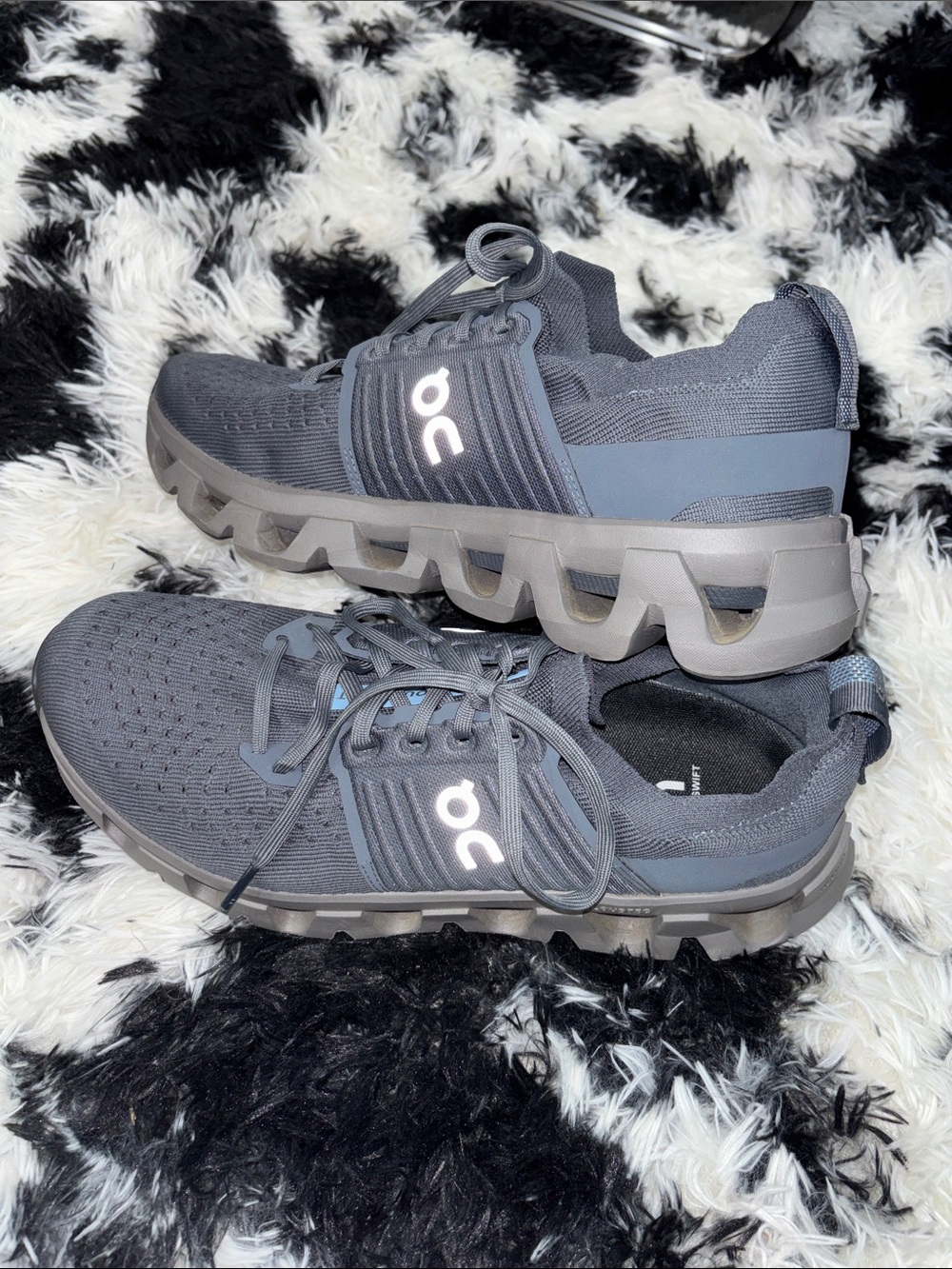 On Helion Cloudnova Men's Athletic Sneakers - Charcoal Gray Size 9